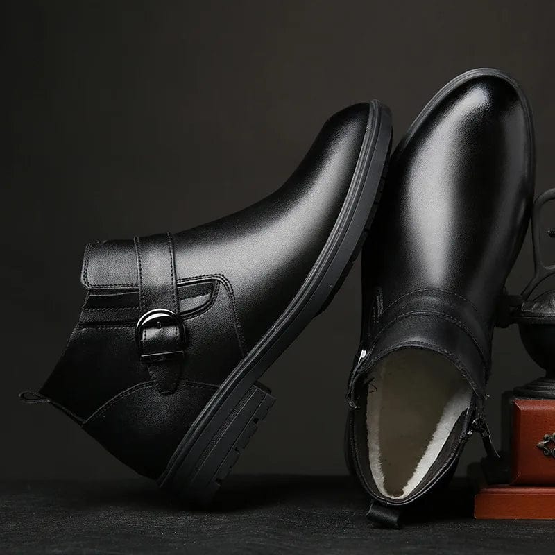 מגפוני עור "לוצ'י מונטנה" עם אבזם - נעלי אביגיל