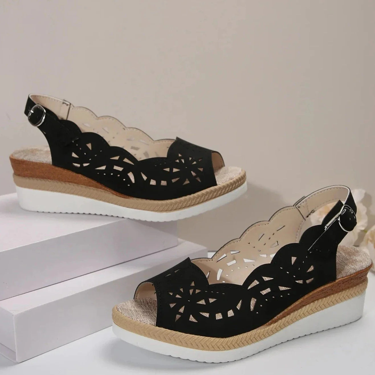 נעלי "פליסיה" בעיצוב צרפתי מהודר