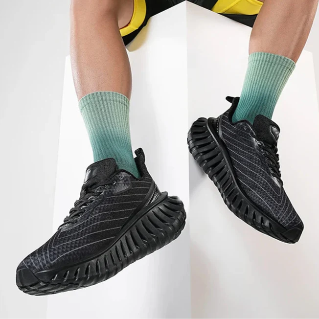 נעלי 'Infinity' דגם 2025 חדש