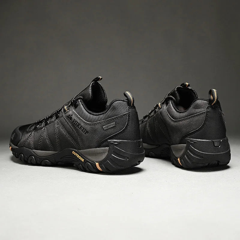 נעלי הרים 'טומאס' לטיולים ומסעות