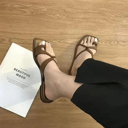 כפכפי "אלינור" בעיצוב מודרני