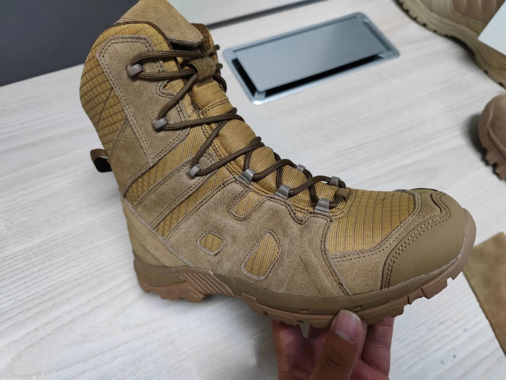 מגף צבאי טקטי "יוריקן" לשטח מדברי - נעלי אביגיל