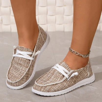 נעלי "קאנבה" מעוצבות סוליה שטוחה - נעלי אביגיל