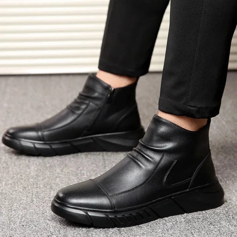 מגף קרסול דמוי עור בעיצוב מודרני קולקציה חדשה 2024 - נעלי אביגיל