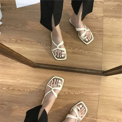 כפכפי "אלינור" בעיצוב מודרני