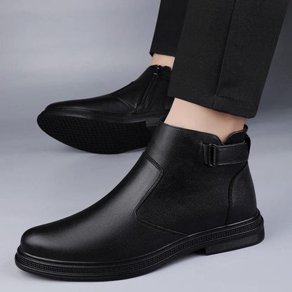 מגפי "פאולה" בסגנון בריטי מודרני עם אבזם ורוכסן - נעלי אביגיל