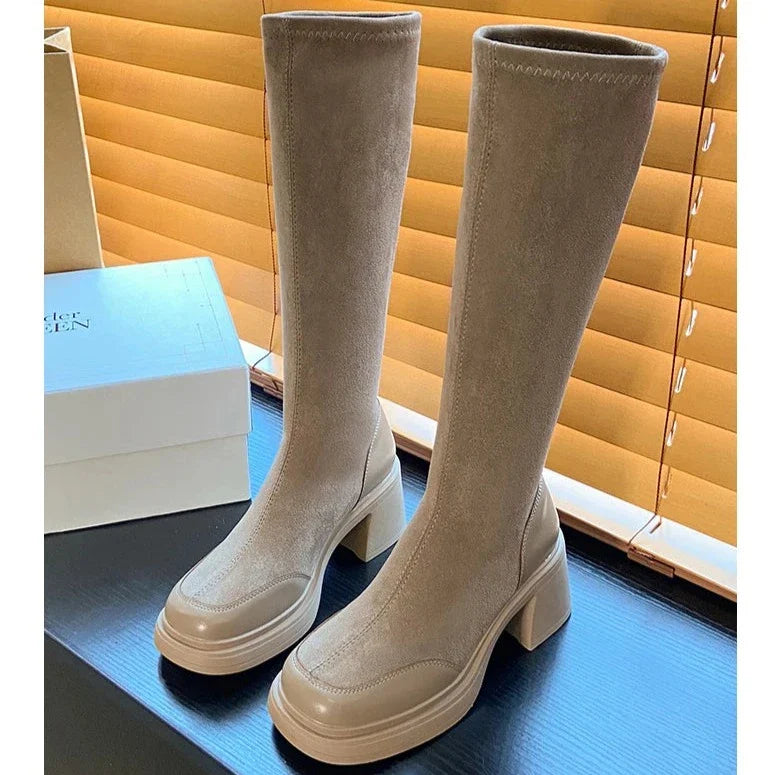 מגפי בד "מרטין" גבוהות עקב רחב - נעלי אביגיל