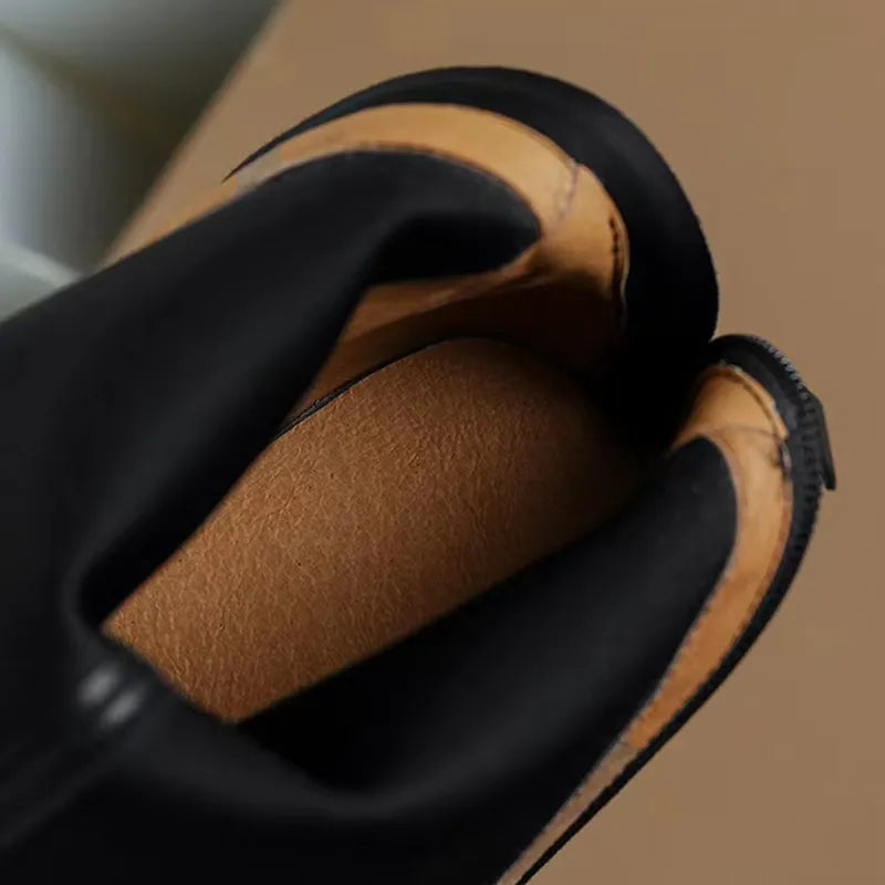 מגפי עקב זמש "לורן" גבוהות - נעלי אביגיל