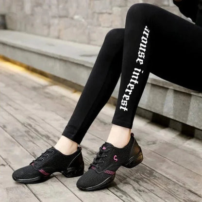 נעלי סניקרס "פלורין" עם עקב מעוצב - נעלי אביגיל