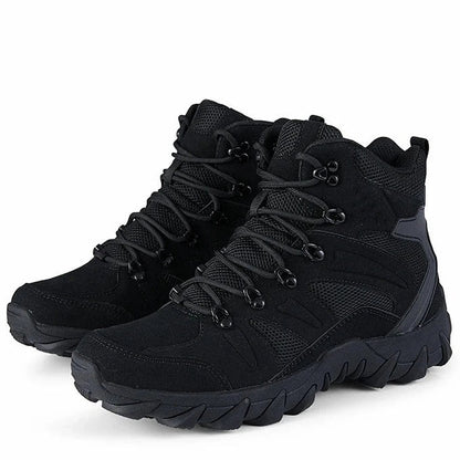 נעלי "קומבט" טקטיות לטיולים ומסעות