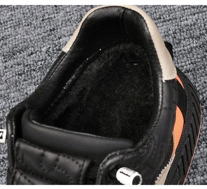 נעלי סניקרס "כריס בליק" קלות משקל בעיצוב אמריקאי - נעלי אביגיל